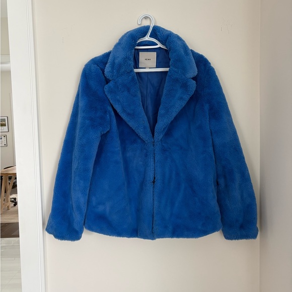 ICHI Girlfriend Material Blue Faux Fur Plush Jacket Festival Y2K Barbiecore - Picture 2 of 5